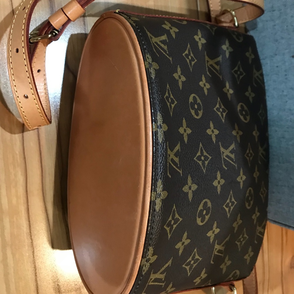 Purse - Picture 3 of 3